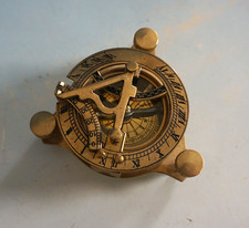 St. Leonhard Sonnenuhr Kompass