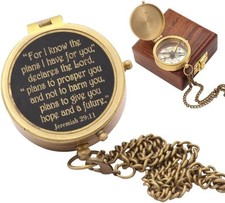 Kompass mit Richtgravur aus